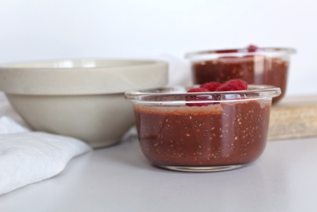 chocolate raspberry chia pudding