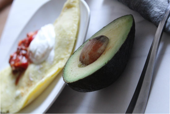 cheese free avocado omelet