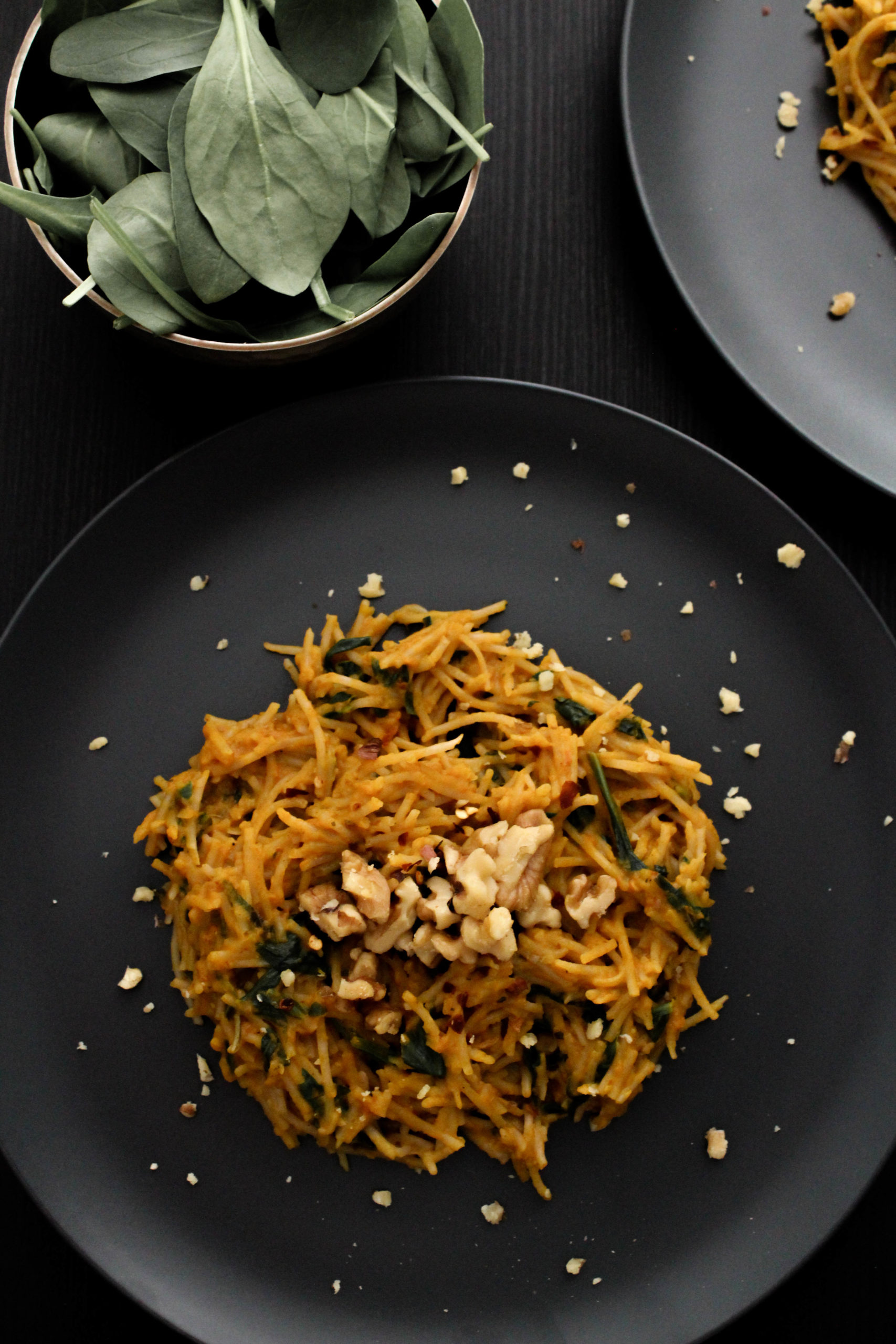 Spicy Pumpkin Pasta with Walnuts